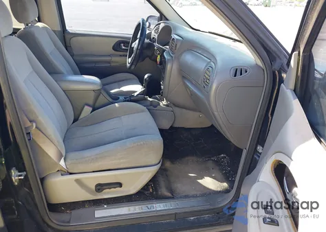 2005 Chevrolet Trailblazer Ls из США, поврежденный, VIN 1GNDS13S952366752